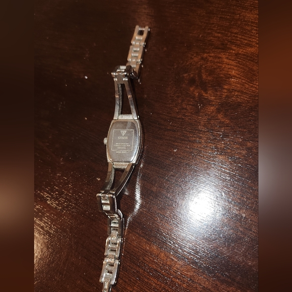 GUESS Watch - Picture 3 of 3